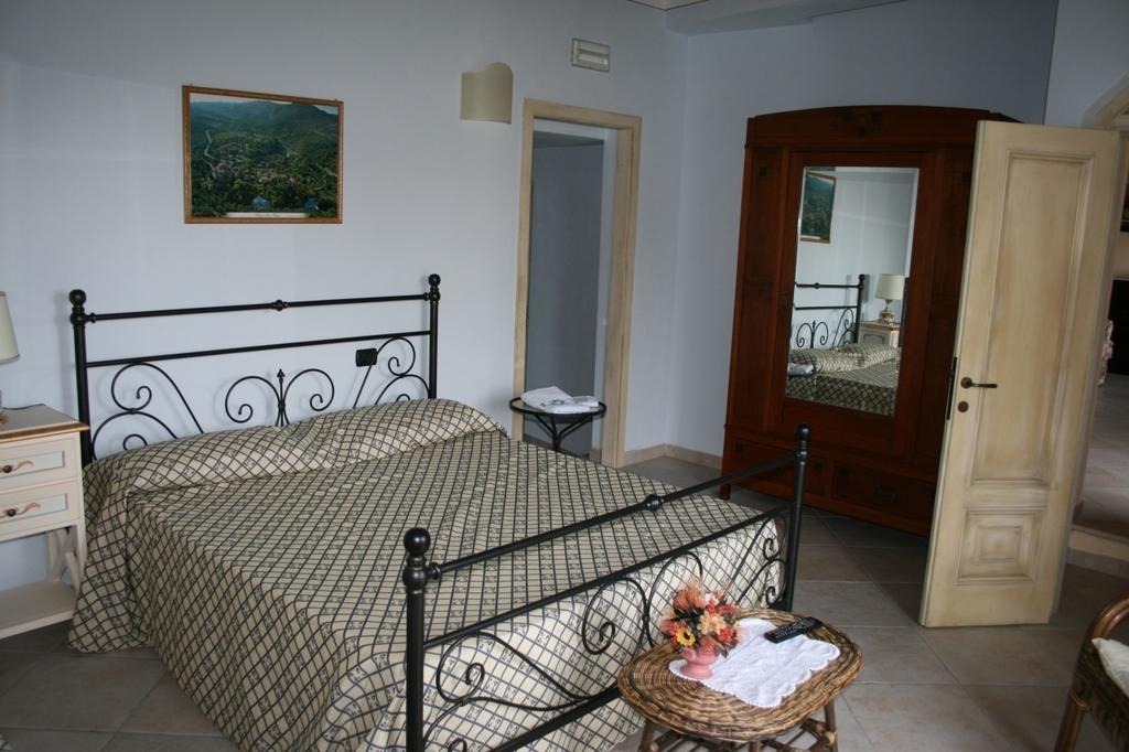 Casa Vacanze San Francesco Bagni San Filippo Kamer foto